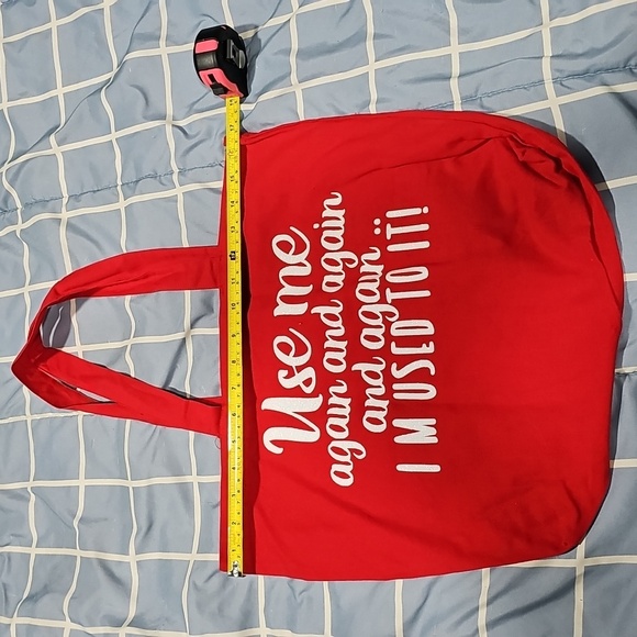 Red Graphic Tote Bag NWOT - Picture 1 of 3